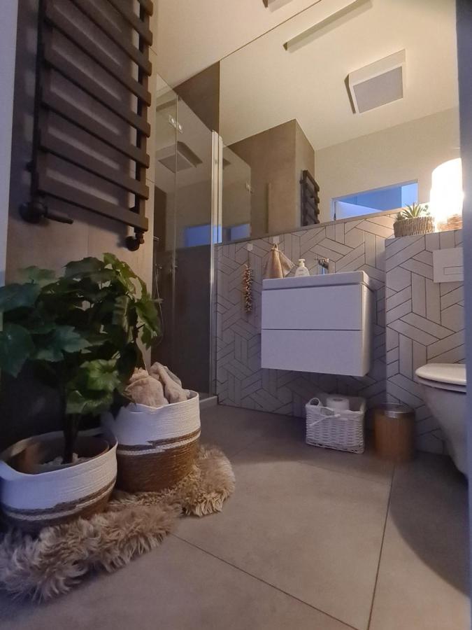 Posnania Comfort Apartment, Free Parking, Self Check-in 24h Poznan