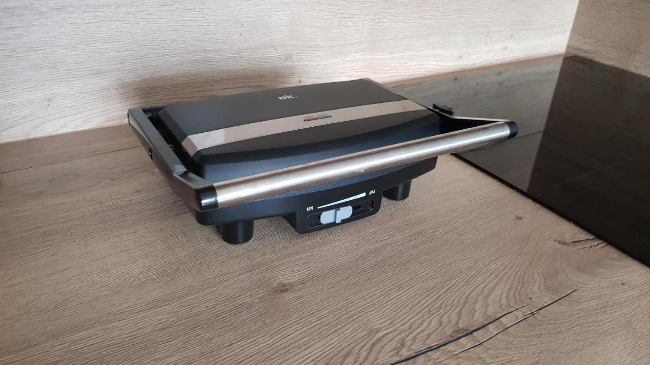 Posnania Comfort Apartment, Free Parking, Self Check-in 24h Apartment Poznan